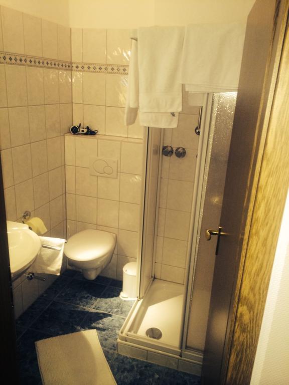 Hotel Friesenhof Westoverledingen Room photo